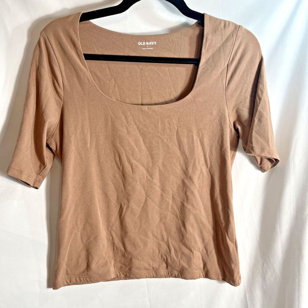 Old Navy Shirt Woman Large Driftwood Tan Scoop Neck Short Sleeve Top Beige